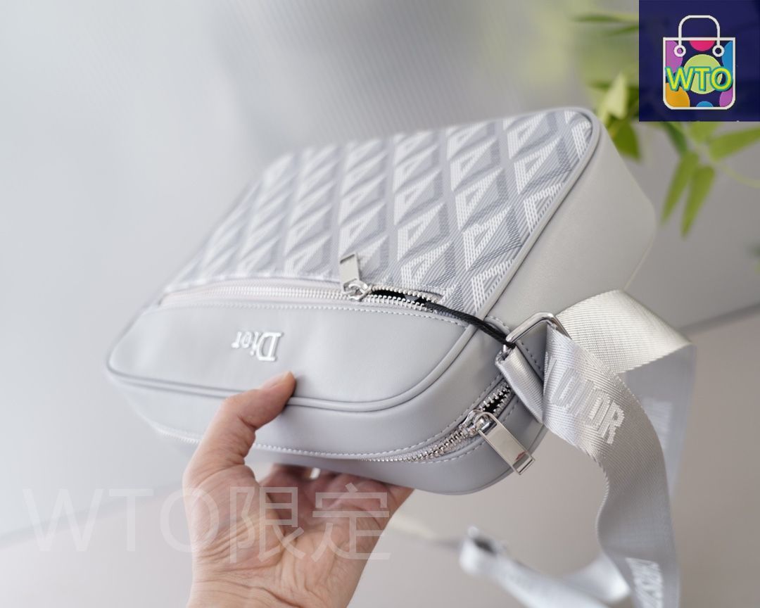 ショルダーバッグ