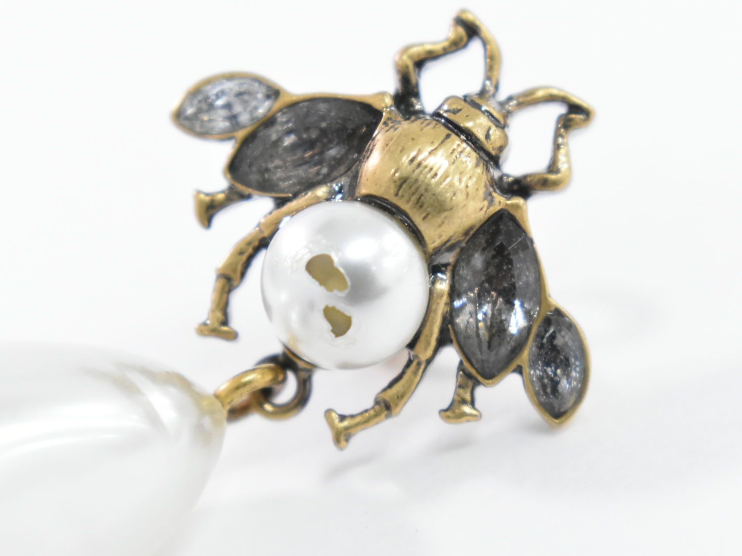 GUCCI bee ピアス ラインストーン パール 楽天市場】グッチ GUCCI ピアス Bee ハチ メタル/フェイクパール