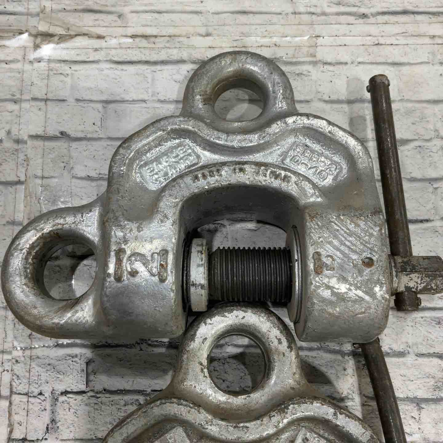 イーグル 全方向ねじ式クランプ SBB-2 2個セット 川口店