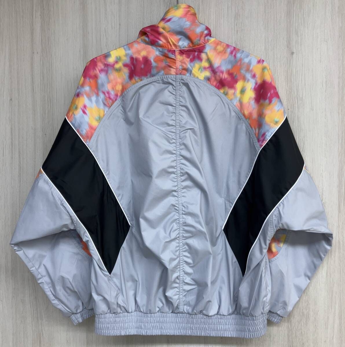 美品 希少アディダス by ステラマッカートニー レーストラックジャケット 美品 希少アディダス by ステラマッカートニー レーストラック