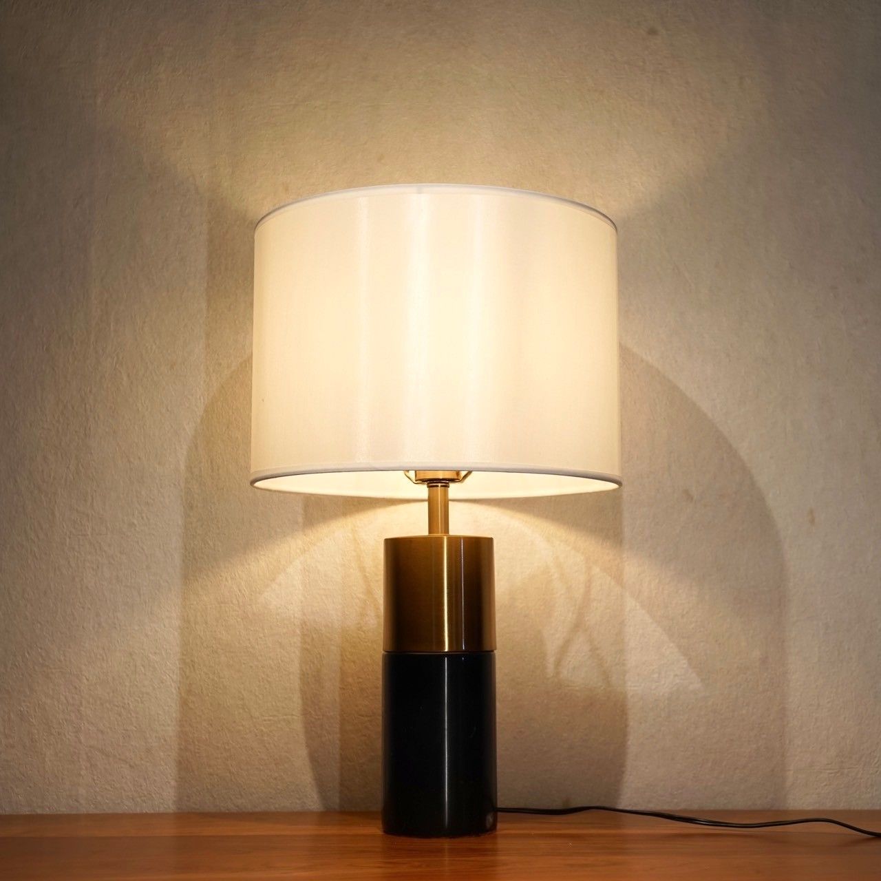 大理石 テーブルランプ デスクランプ 間接照明 ライト モダン 北欧 真鍮色 検 ヤマギワ 大塚家具 アクタス ザラホーム ボーコンセプト