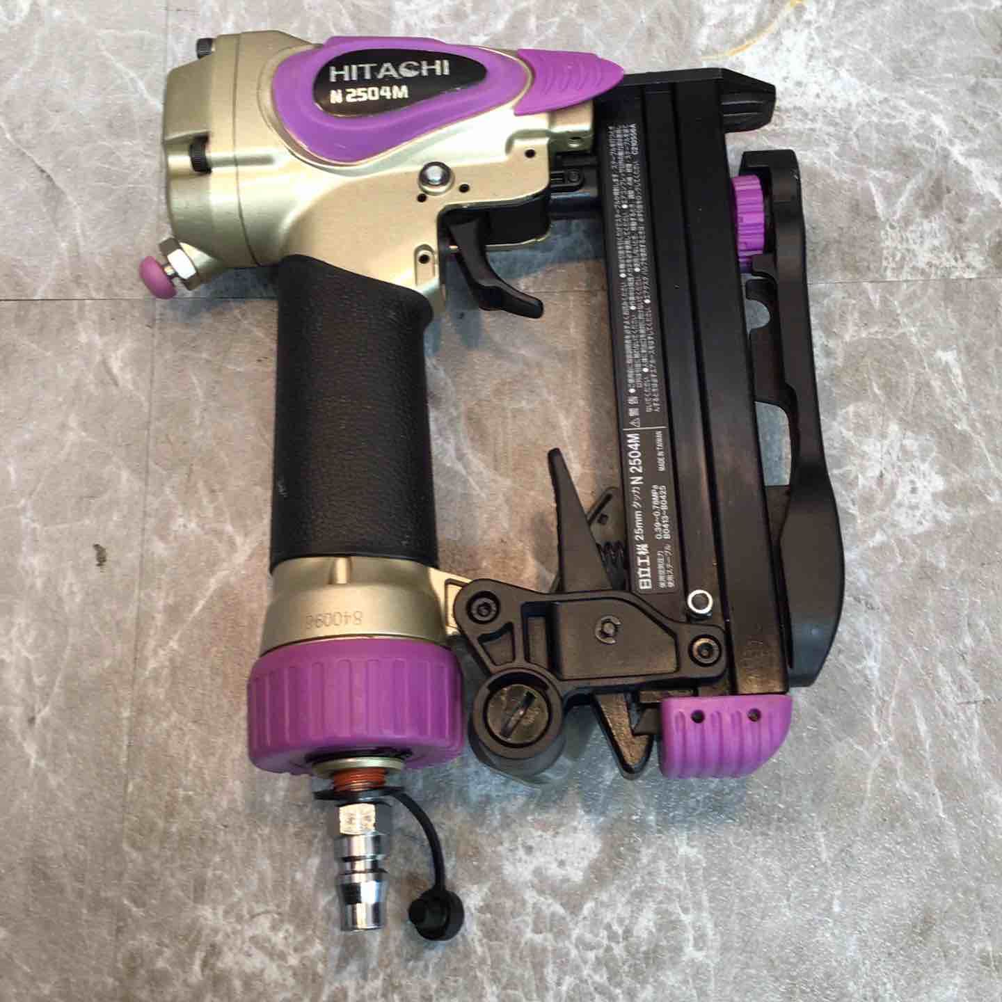 ☆ハイコーキ(HIKOKI ※旧:日立工機) 常圧エアタッカ N2504M【八潮店