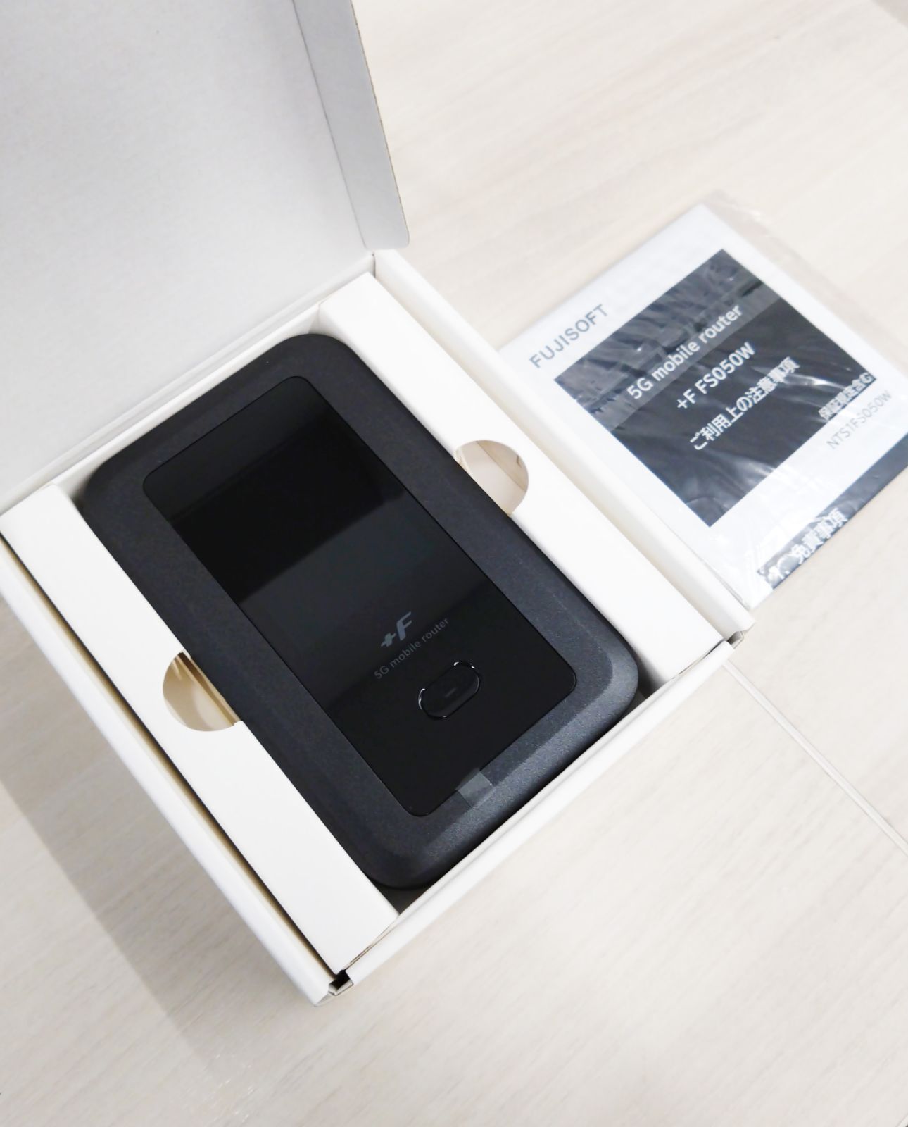 ランクA 富士ソフト Fs050w モバイル Wi-Fi ルーター 5G SIMフリー 端末