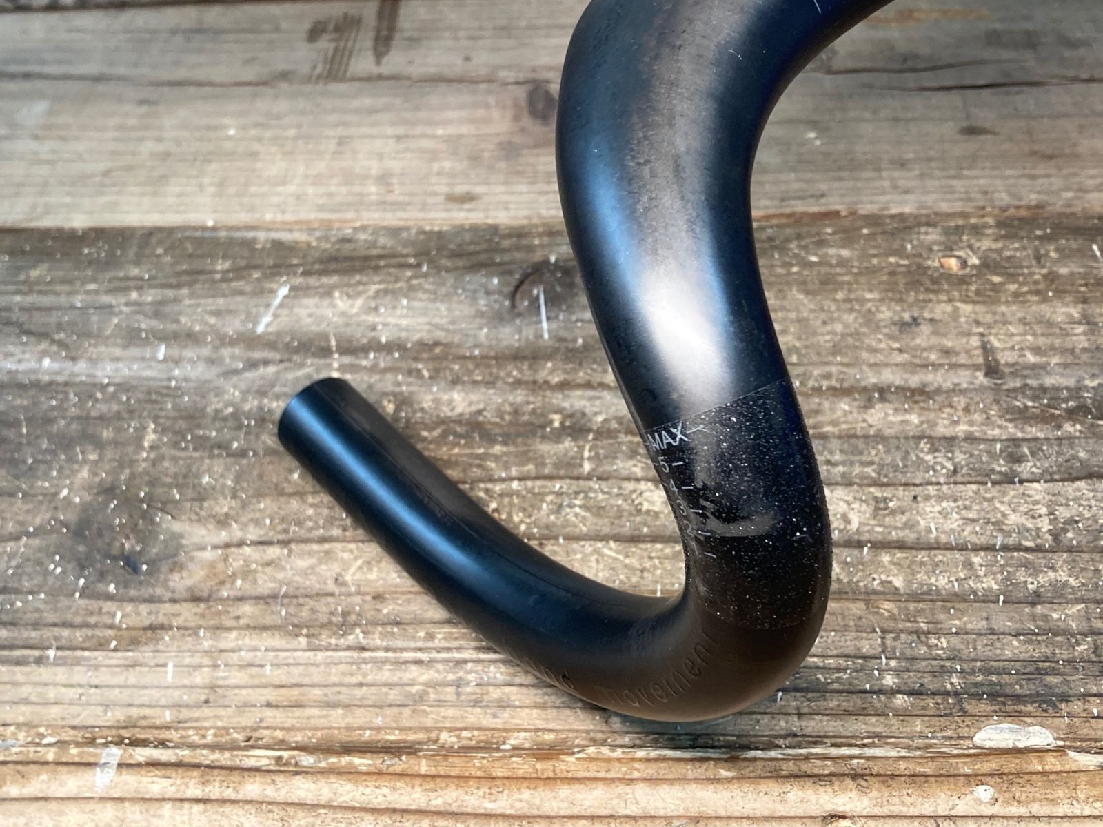 DEDAELEMENTI デダエレメンティ スーパーゼロ GRAVEL アロイ(アルミ)バー(31.7mm) POB 400mm SZGRHBAL40 自転車 ドロップハンドル IS326 デダエレメンティ DEDA ELEMENTI スーパーゼロ SUPERZERO DCR