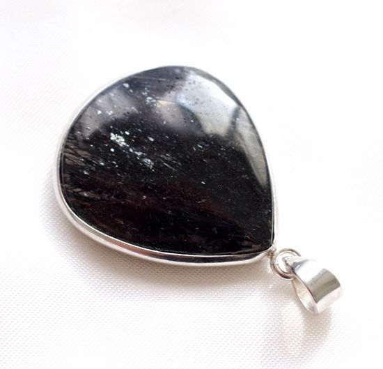 ブラックルチル クォーツ ペンダント トップ (24mm×22mm) - メルカリ