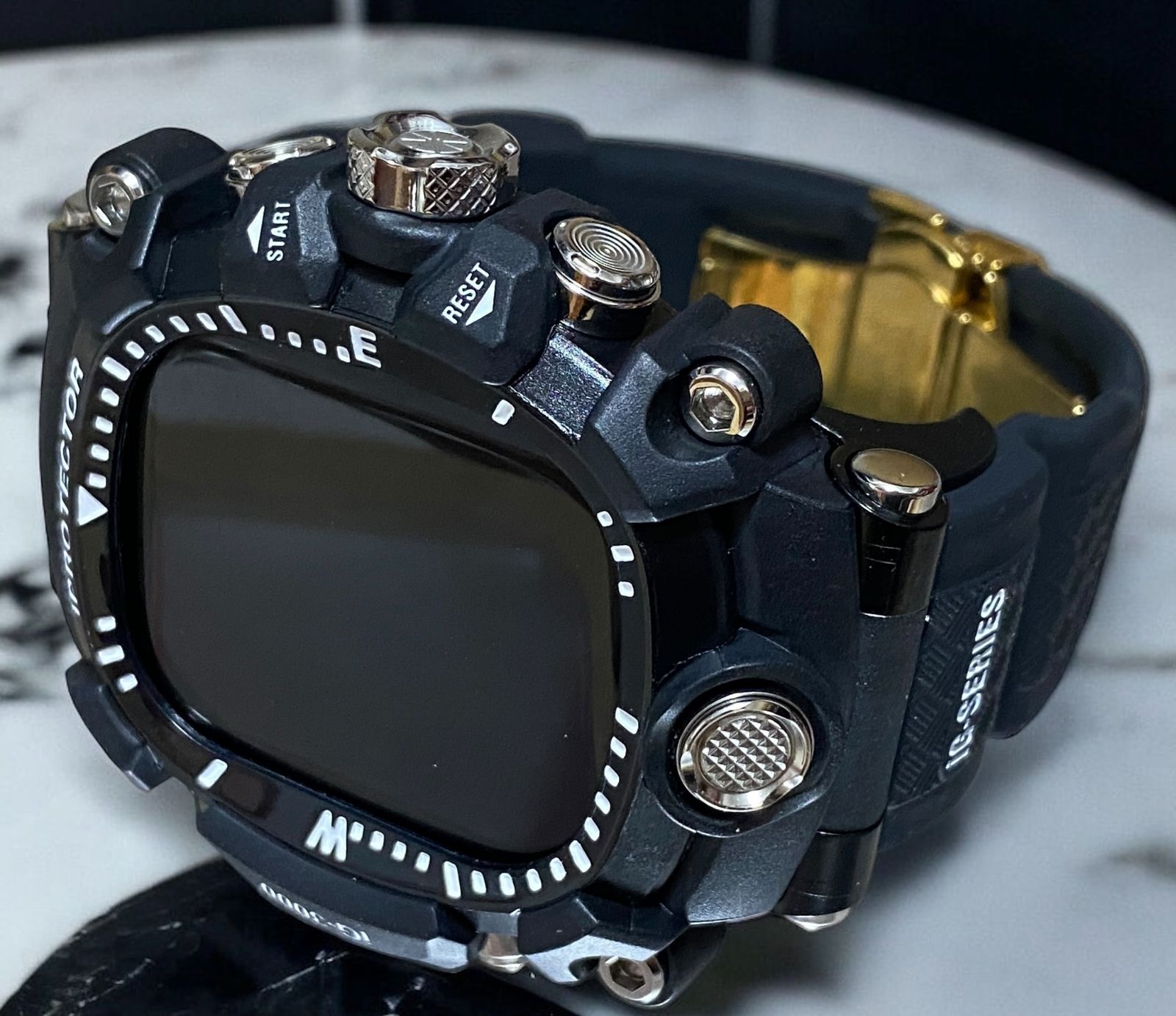 Bローズ バックル Apple Watchカバーケースアップルウォッチラバーベルトバンド