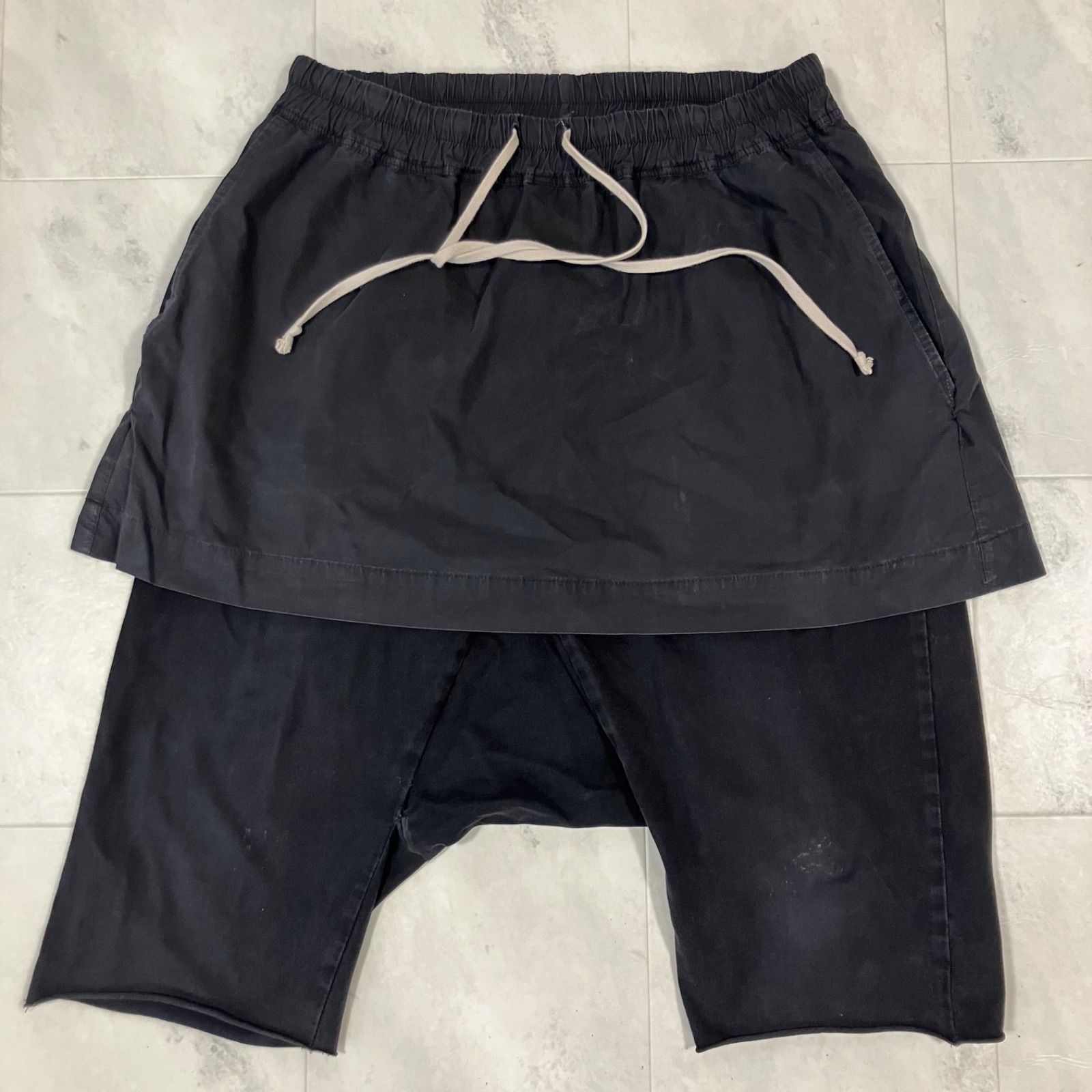 リックオウエンスサルエル ハーフパンツ　美品 ☆ Rick Owens リックオウエンス ハーフパンツ S RU1366