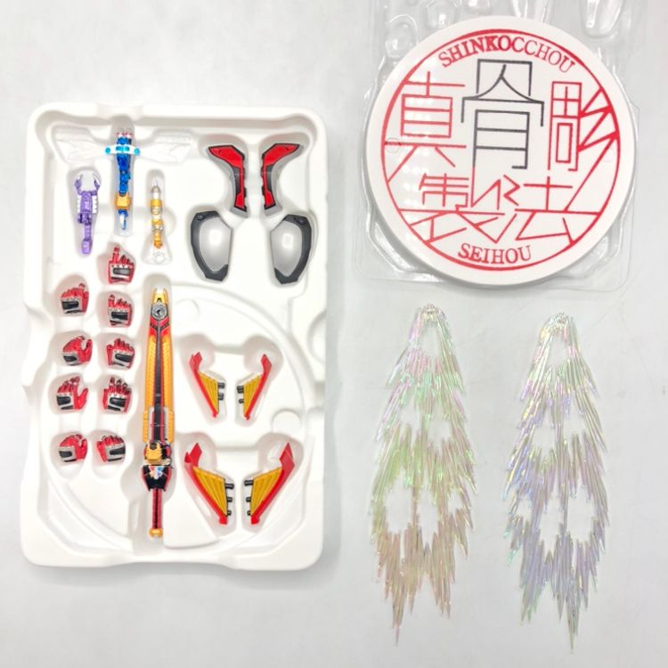中古】バンダイ S.H.Figuarts(真骨彫製法) 仮面ライダーカブト