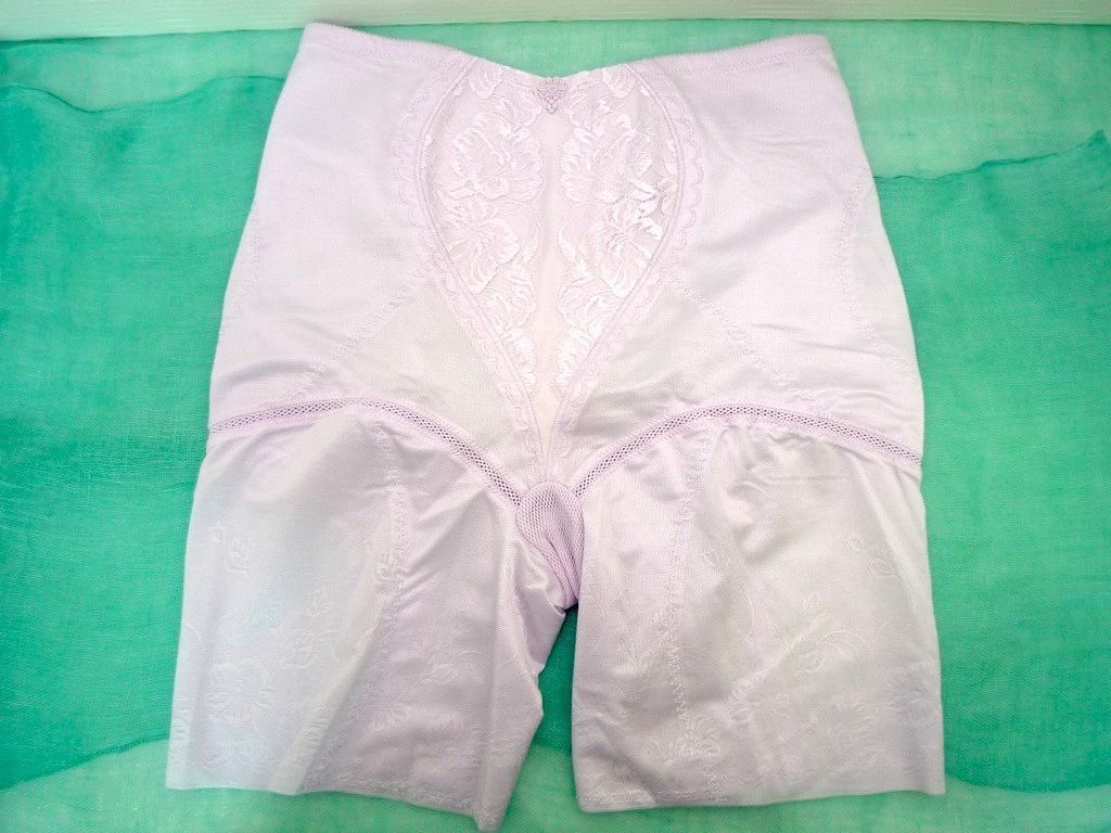 定価31900円 シャンデール ベル 最 補正下着 ロングガードル Size82 ピオニーパープル 立体成形 メッシュテープ ヒップアップ CP6