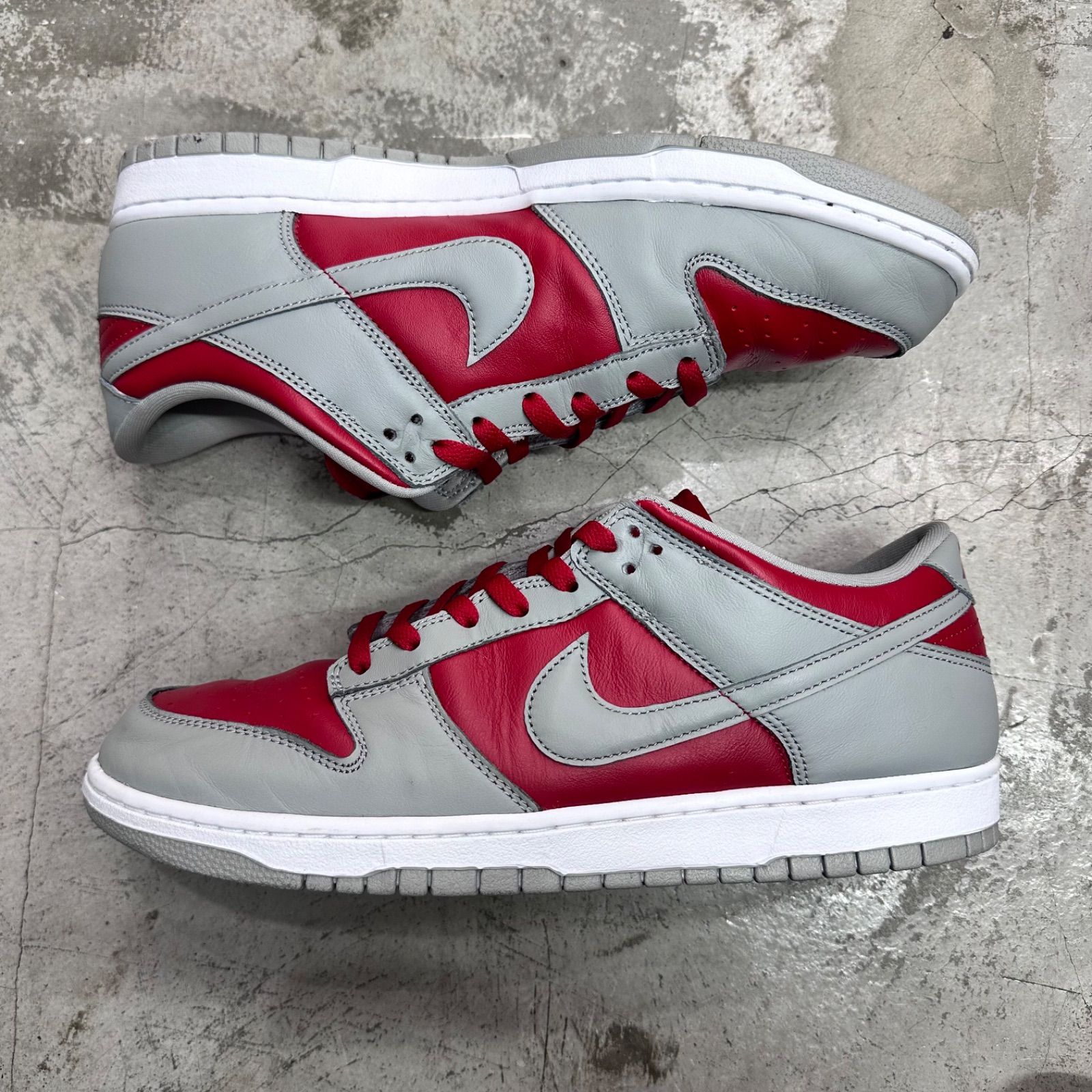 NIKE Dunk Low 
