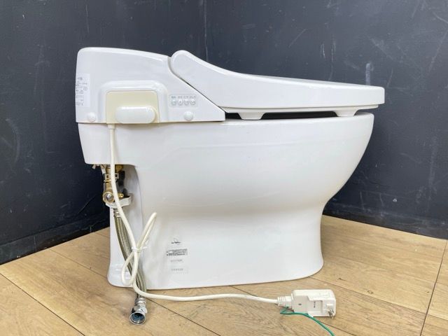 ネオレストSD1 ウォシュレット一体形便器 【中古】動作保証 TOTO トートー CS952B TCF9562/J N11 リモコン付き トイレ  住宅設備 / 57798 K - メルカリ