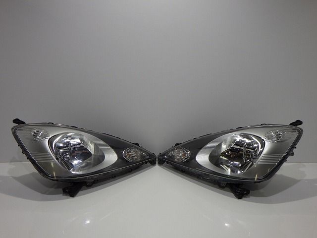 コーティング加工済 GE6|7 フィット 前期 ヘッドライト左右 HID P6869 ク バラスト付 250517007