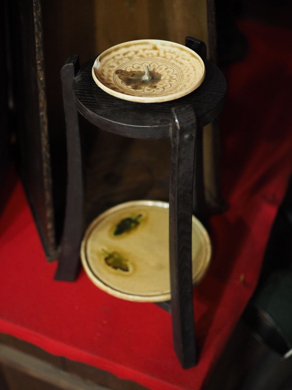 133年前の供箱入り燭台 燈明皿 明治25年墨書 古録展 送料無料 品番K2300