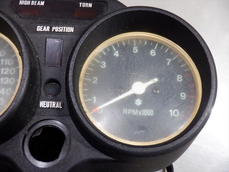 スズキ GT380 gt550 国内メーター部品  速度警告灯  組み換え用 スズキ GT380 gt550 国内メーター部品 速度警告灯 組み換え用