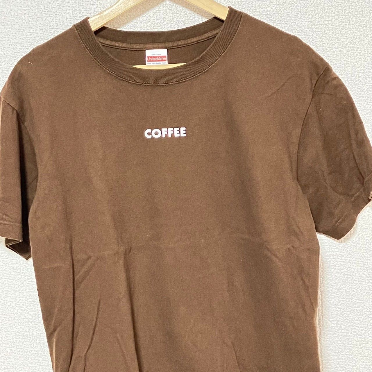 w^)b TULLY'S COFFEE タリーズコーヒー 25th 25周年 記念 Tシャツ 希少◎ レア 企業物 カフェ ブラウン モカ色 シンプル  スタッフ 店員 おしゃれ おいしい UnitedAthle メンズM - メルカリ