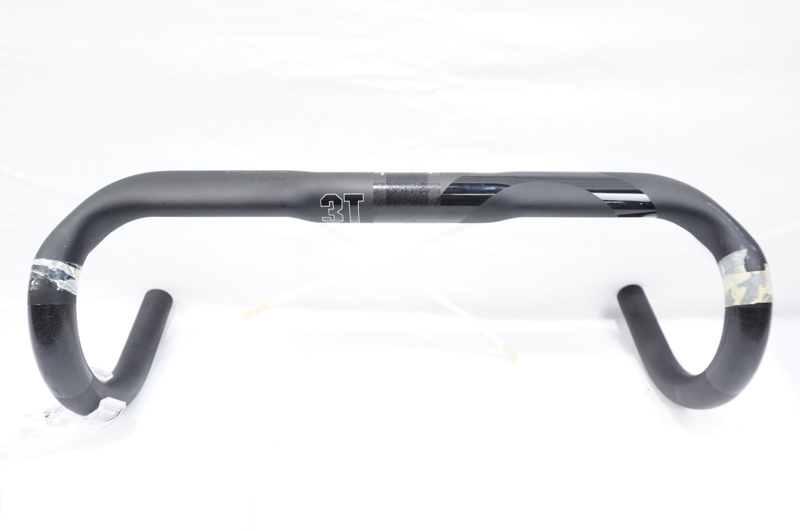 3T TORNOVA TEAM カーボンハンドル 400mm 3Tカーボンハンドル31.8mm