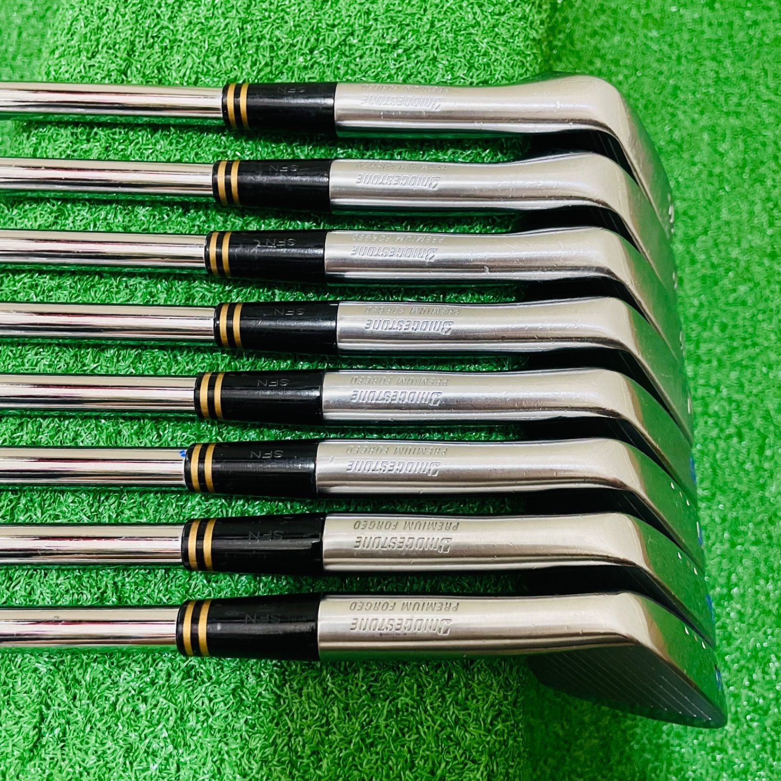 9088 BRIDGESTONE TOURSTAGE X-BLADE PREMIUM FORGED ツアー