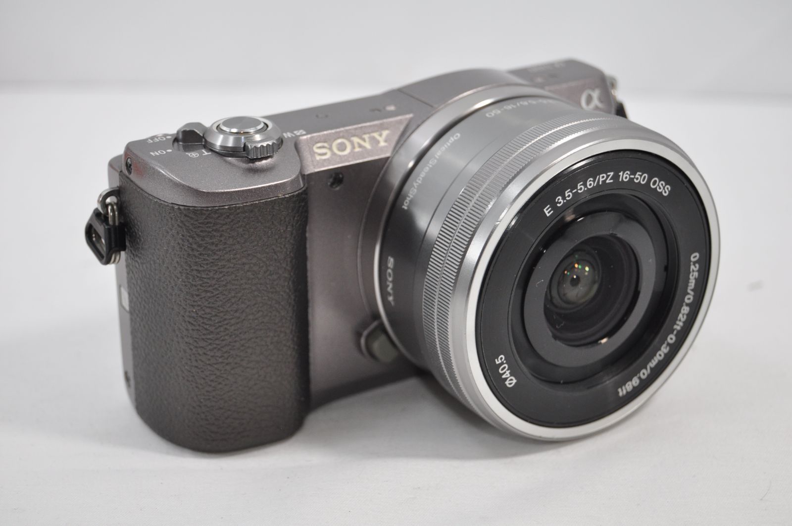 Sony ソニー α5100 パワーズームレンズキット E PZ 16-50mm F3.5 Sony ソニー α5100 パワーズームレンズキット E PZ 16-50mm F3.5