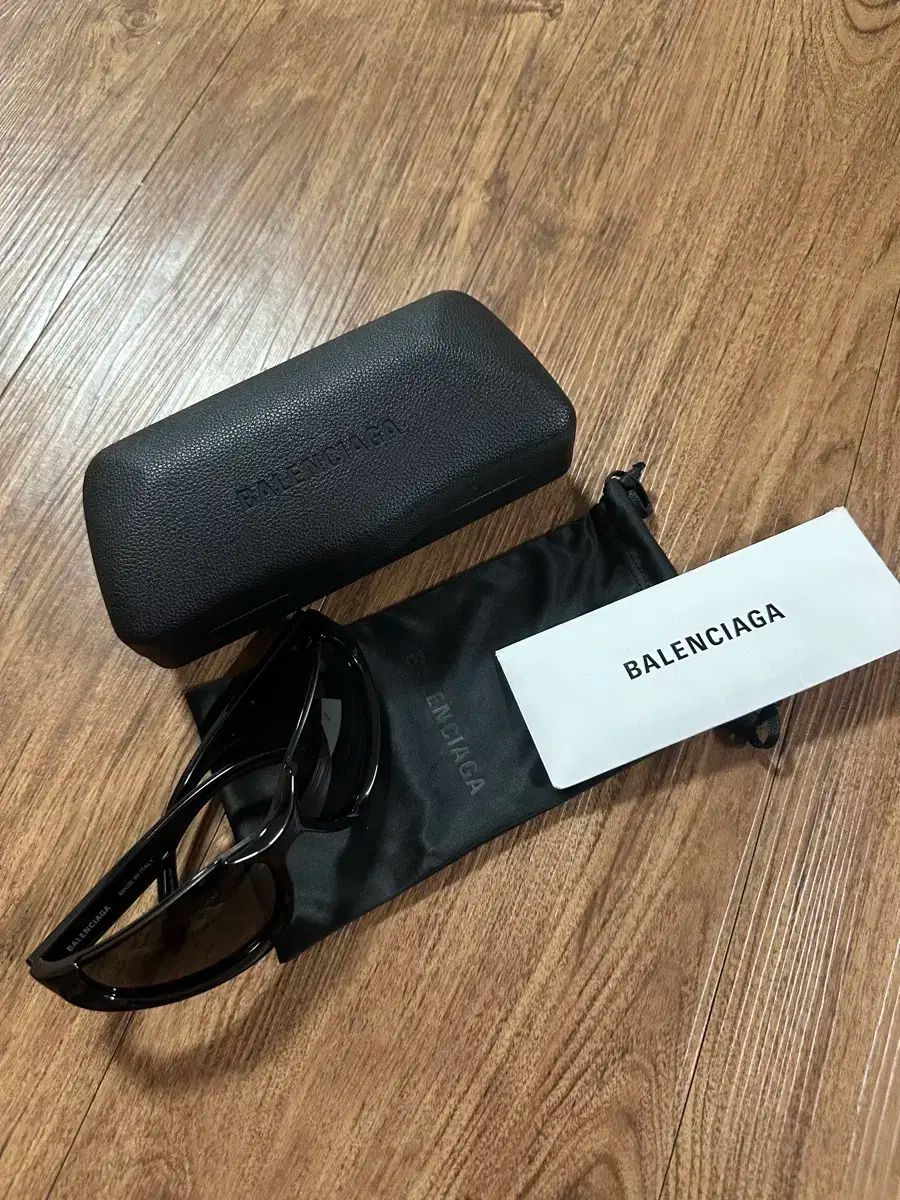 OS バレンシアガ エクスパンダー サングラス