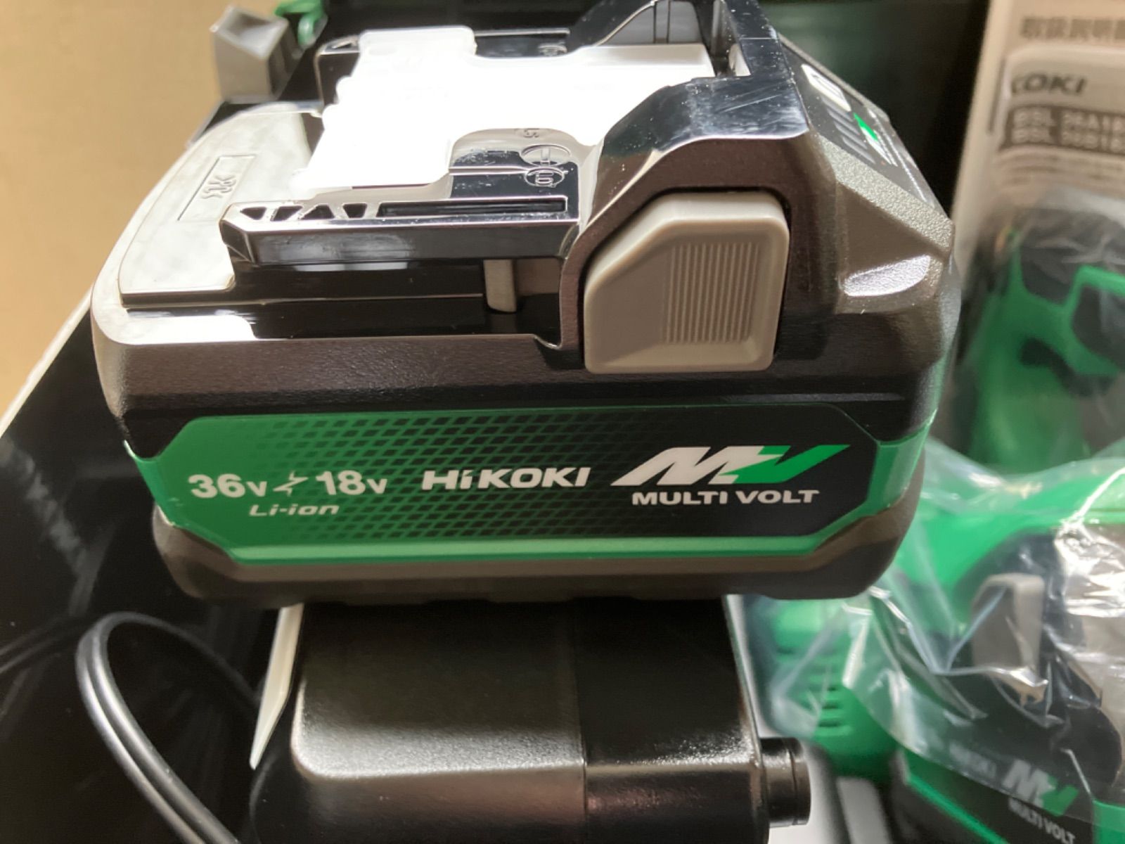 ハイコーキ 丸ノコ C1806DB 2XPZ ハイコーキ純正フルセット バッテリBSL36A18X×2個 充電器UC18YDL2付き 送料サービス インボイス対応領収書OK 平日のみ発送 値引交渉NG BRIGHTFACE_UK