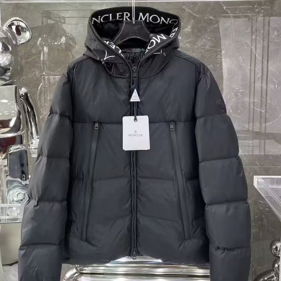 MONCLER モンクラー 新品未使用❗️ 新品 モンクレールダウンモンクラー｜本日限定特価｜新品未使用