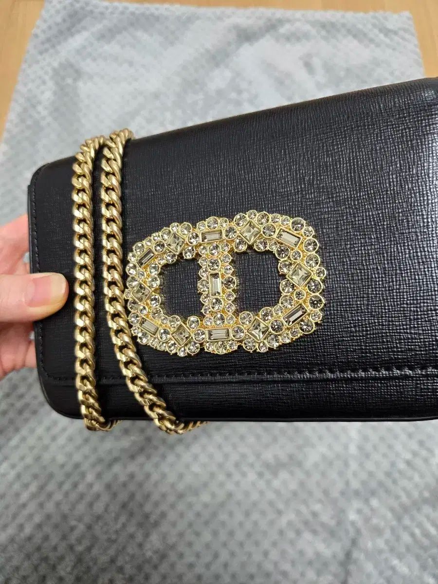 送料込み>The HANDSOME OBZEE ダイヤモンドアート ミニクロスバッグ