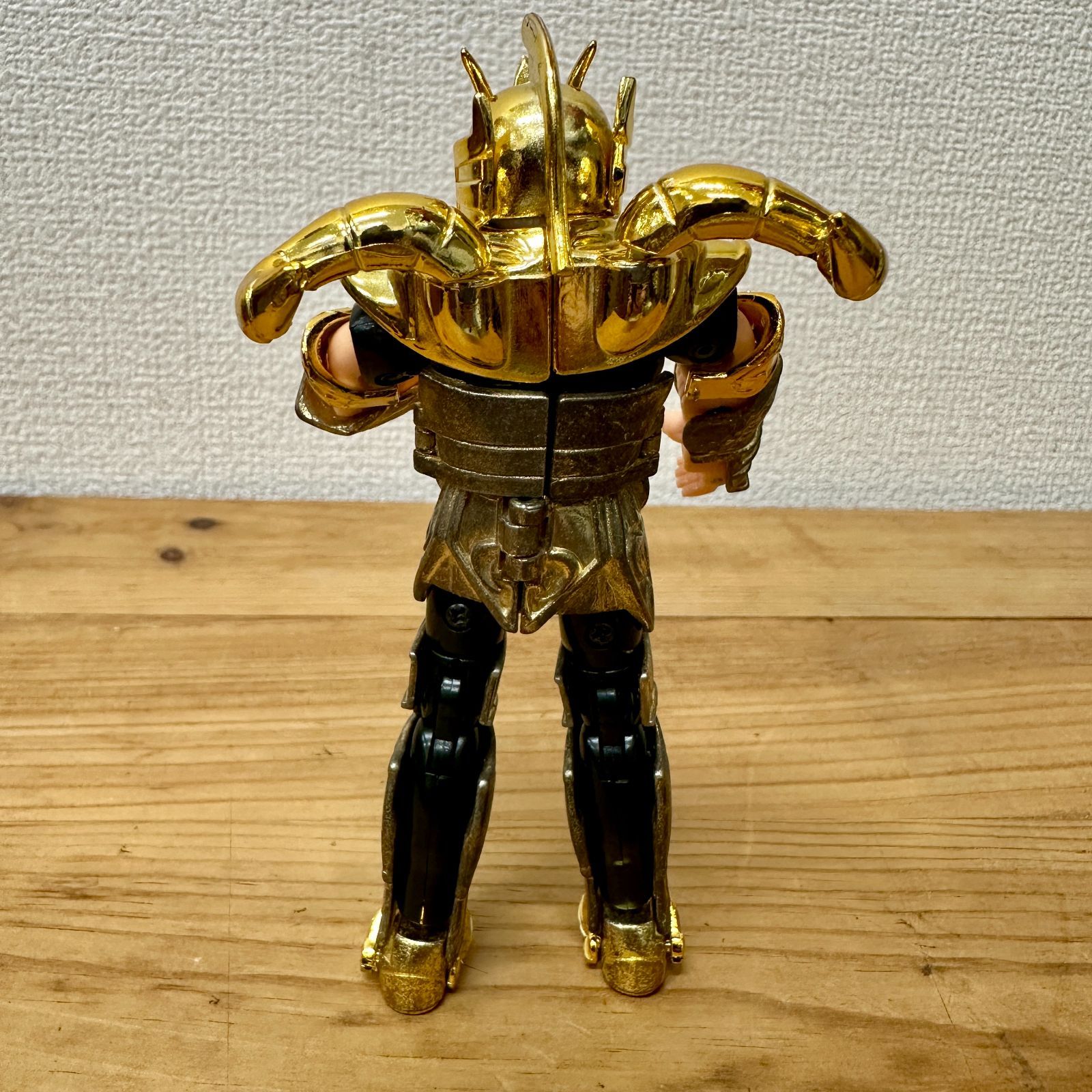 レア】聖闘士星矢 聖衣大系 アリエスクロス ムゥ 当時物 - メルカリ