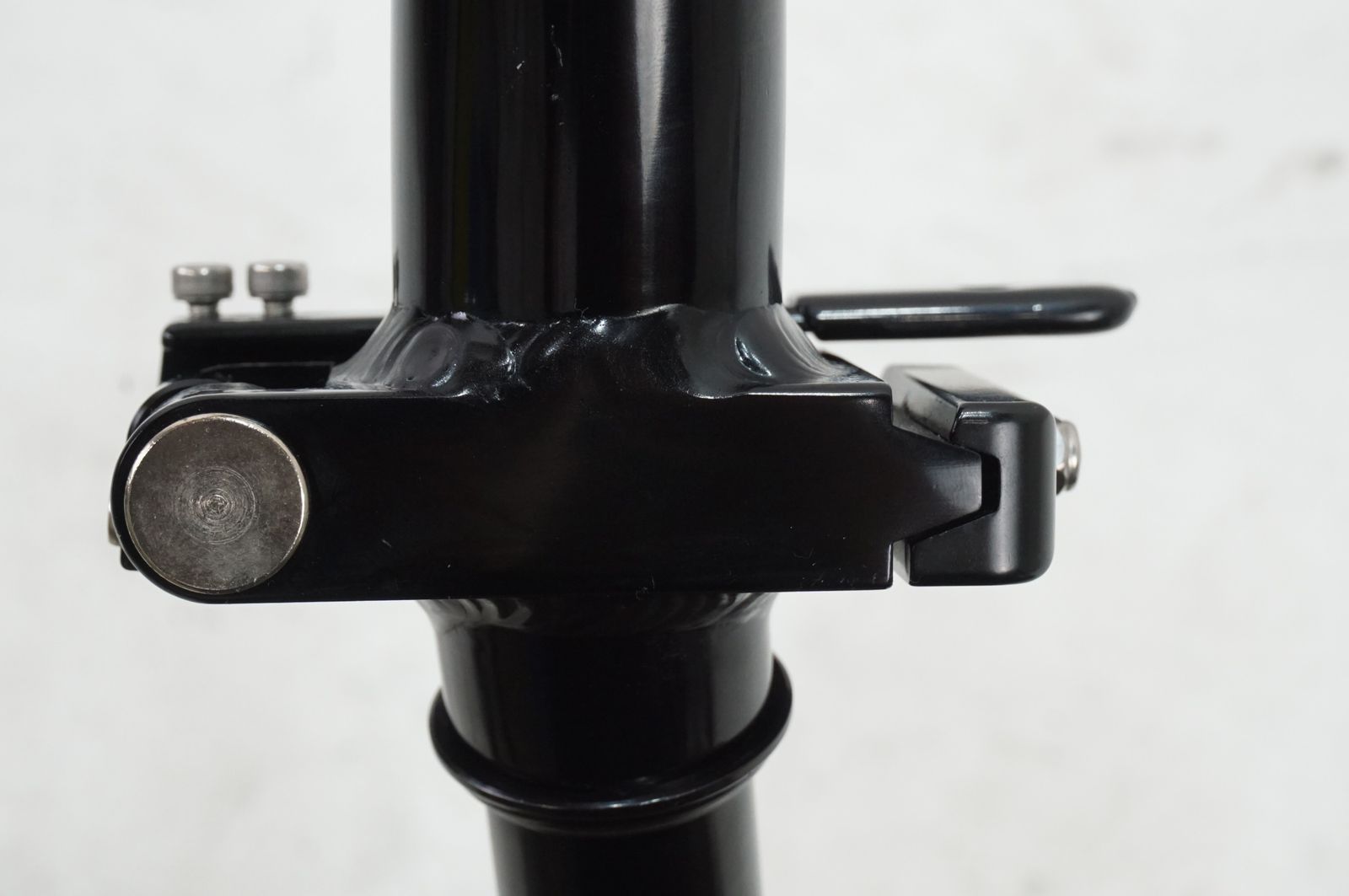 ハンドルステム