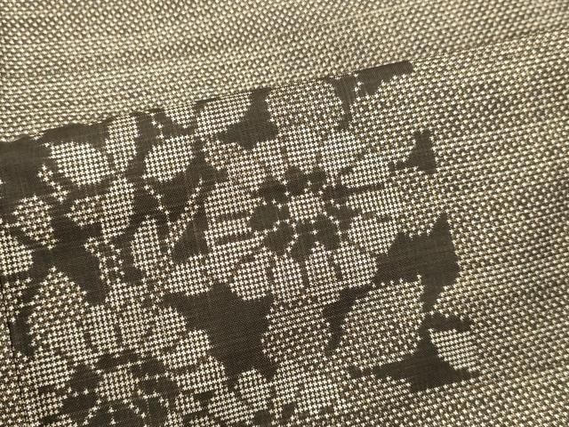 平和屋着物○本場大島紬 7マルキ 色紙草花文 正絹 逸品 DAAT1035tw  