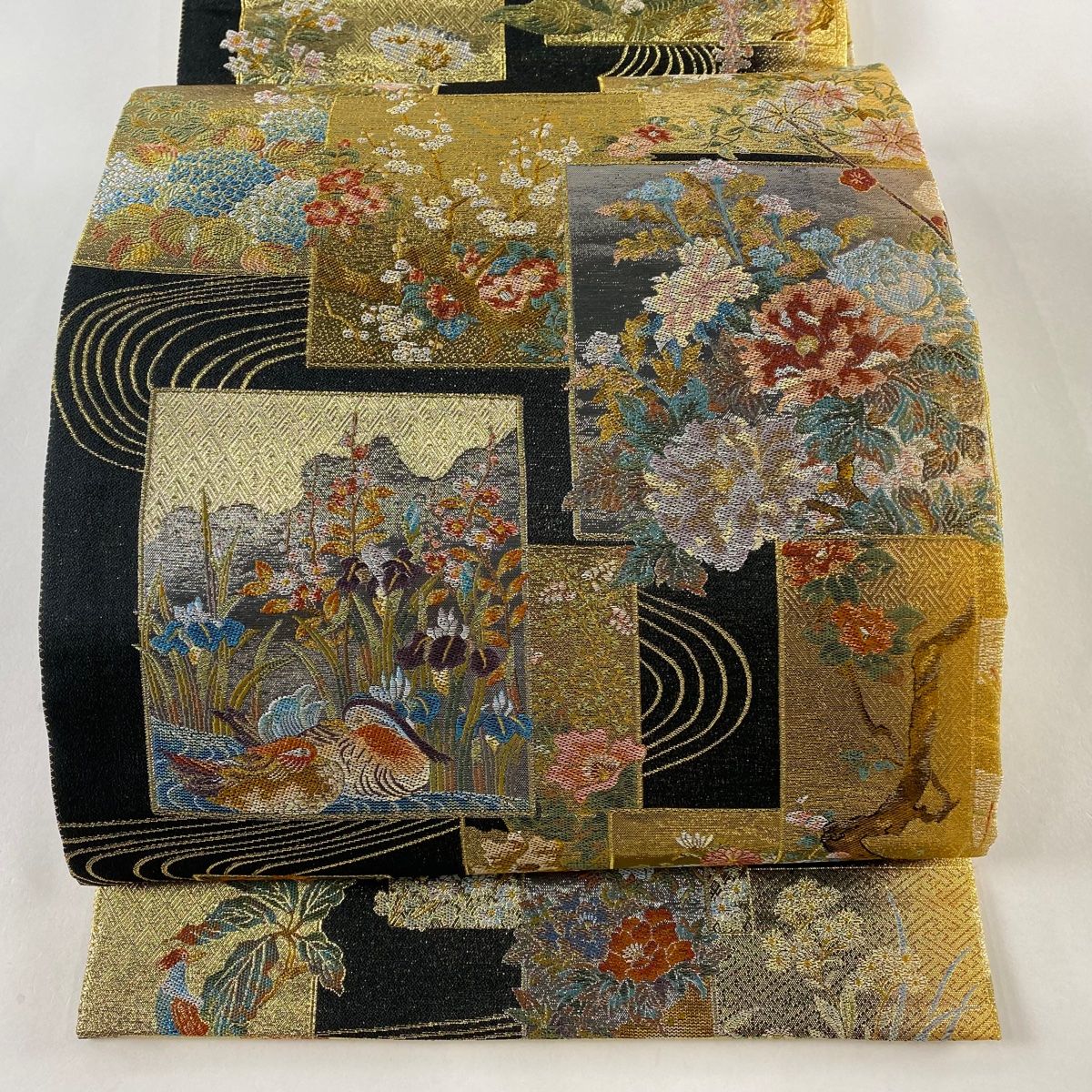 丸帯 美品 逸品 珠玉 琳派文様 短冊 草花 金糸 箔 黒 全通 正絹 【中古  