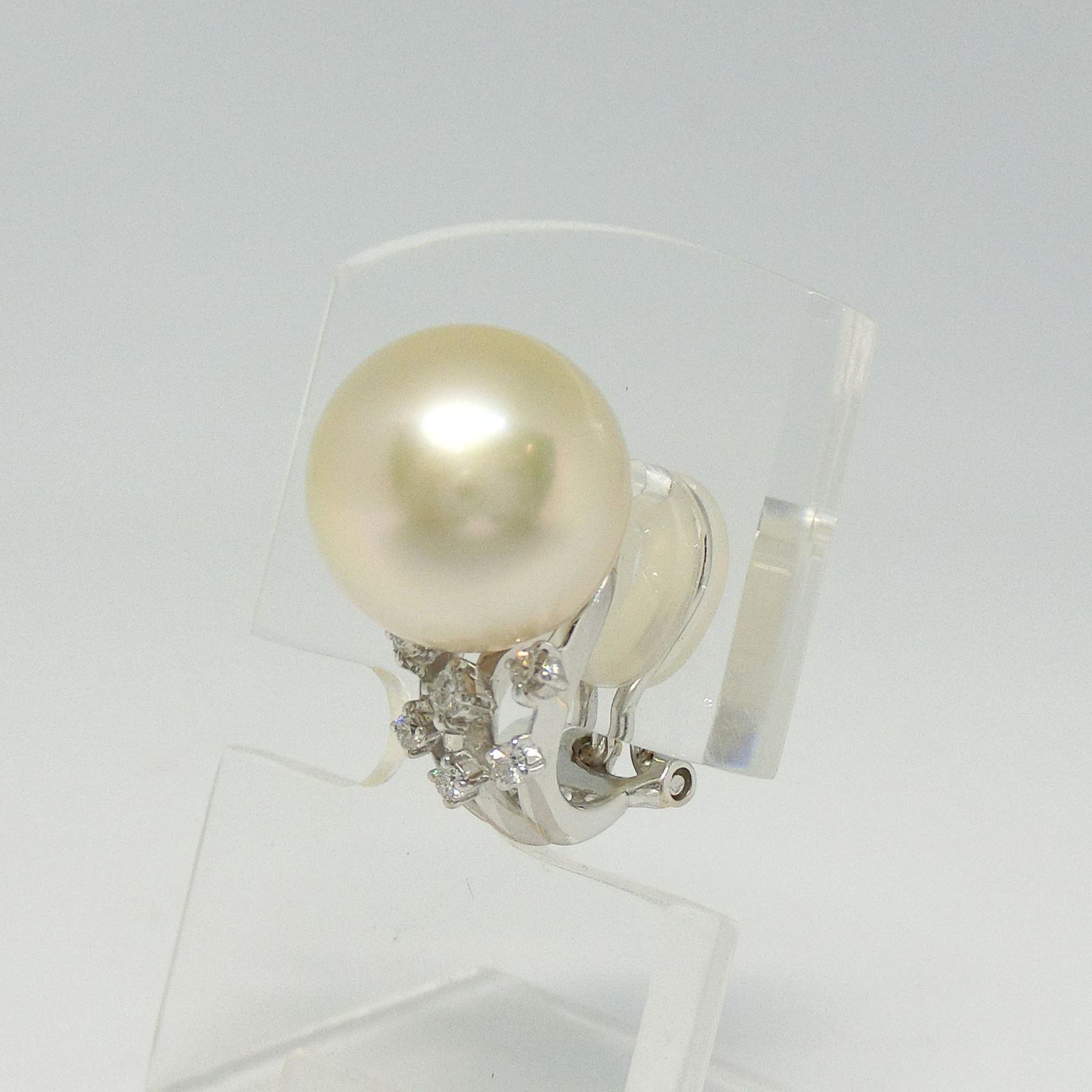 タサキ ダイヤモンド イヤリング 0.08CT | www.studio-lav.ru