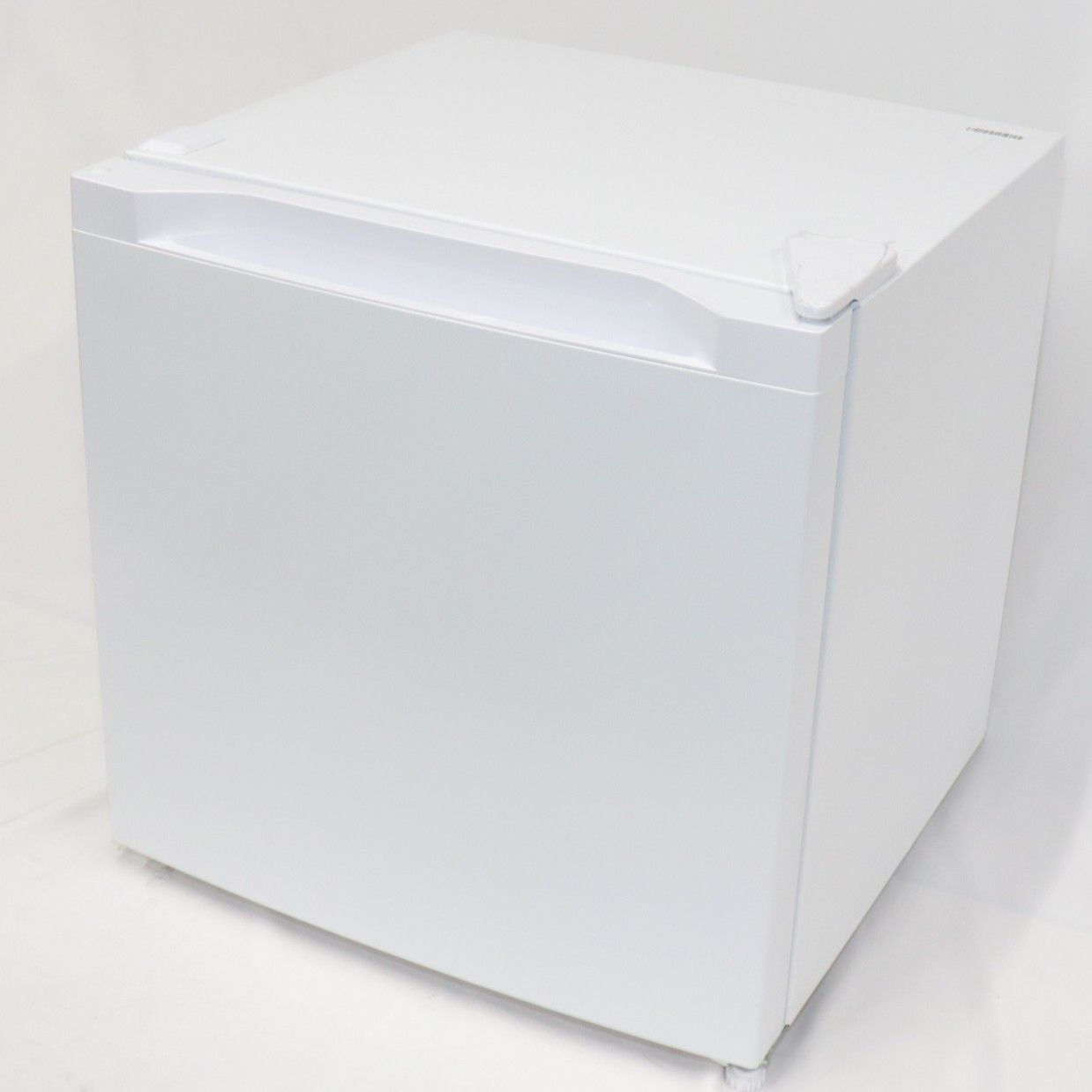 アイリスオーヤマ 冷凍庫 31L 1ドア PF-A31FD-W アイリスオーヤマ 1