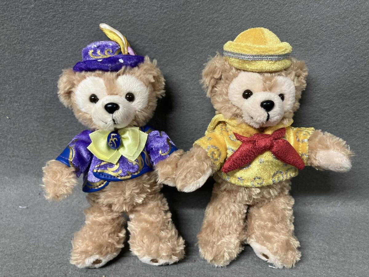 2体セット ダッフィーぬいぐるみバッジ 「ディズニー