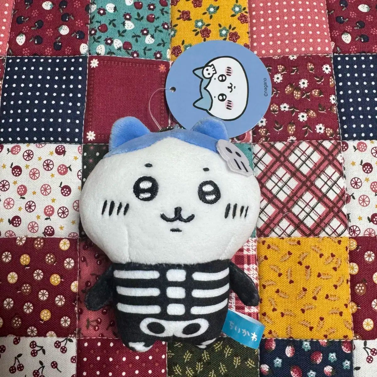 ちいかわ ハロウィン 骨ハチワレ マスコット