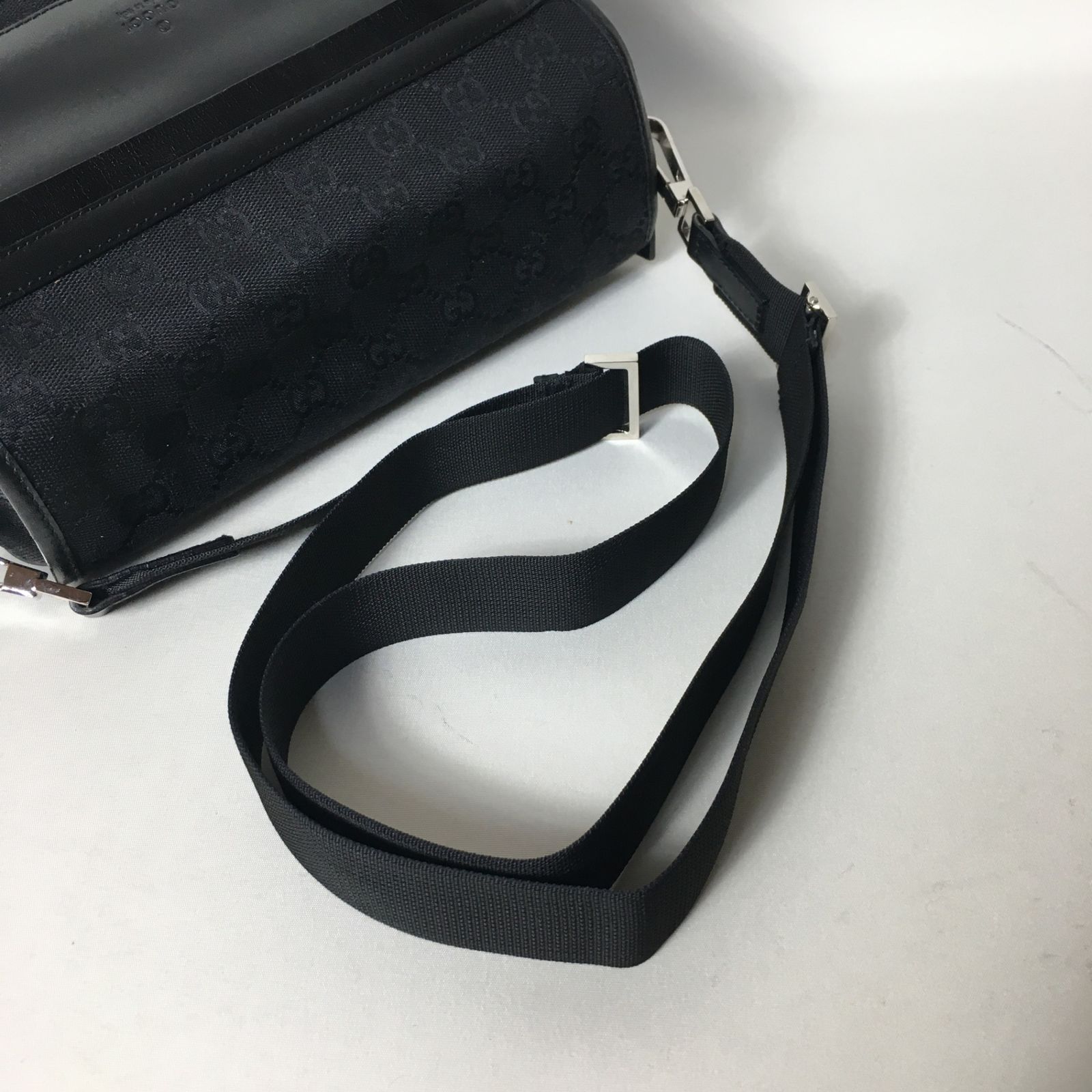 2505-321｜美品｜グッチ GGキャンバス ショルダーバッグ ブラック 2505-321｜美品｜グッチ GGキャンバス ショルダーバッグ