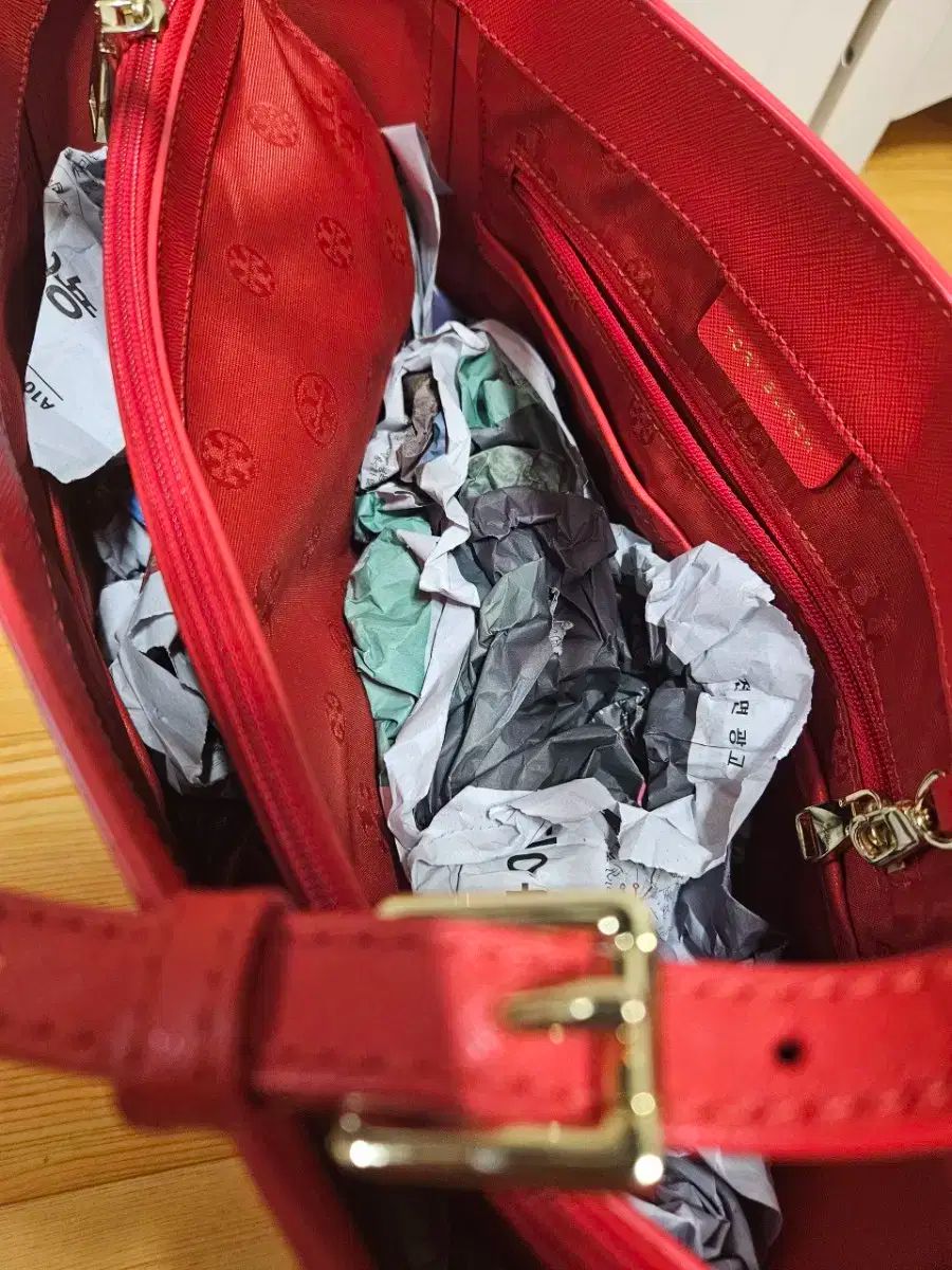 Tory Burch トリーバーチ サフィアーノ DECORATOM_COM_BR