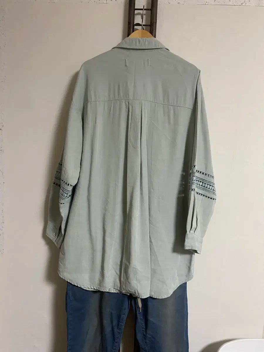 ZARA(ザラ) オーバーサイズ シャツ ジャケット 66 ー 88 - メルカリ