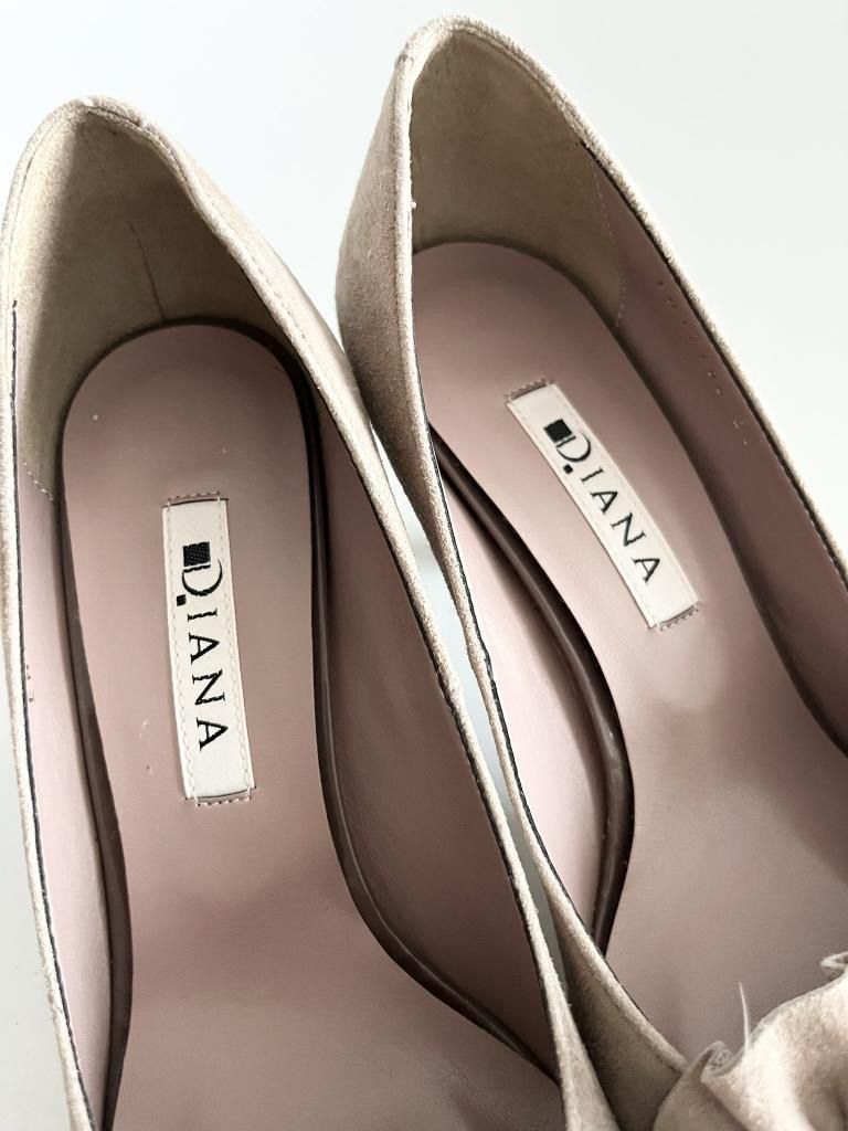 DIANA ダイアナ スエードパンプス 定価16,500円 日本製 ベージュ