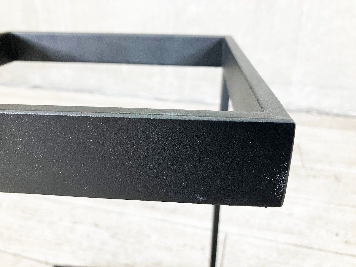 品質も最も優れた！ viccarbe|ヴィッカルベ WINDOW umbrella stand | ウィンドウ アンブレラ スタンド ブラック