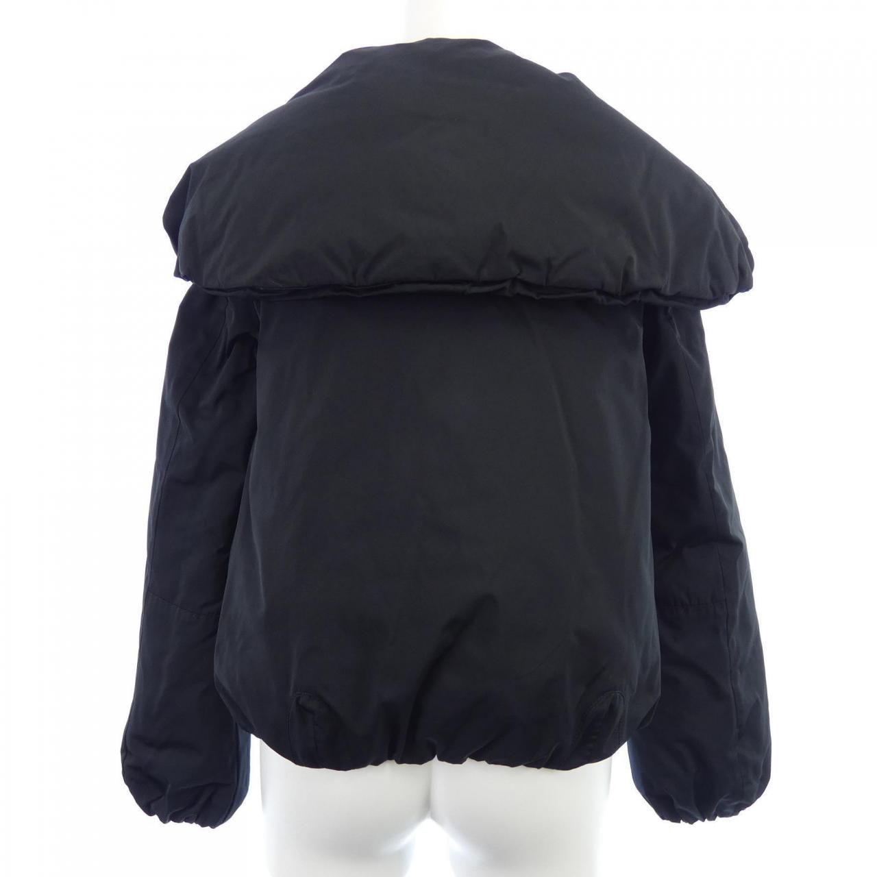 ダウンジャケット