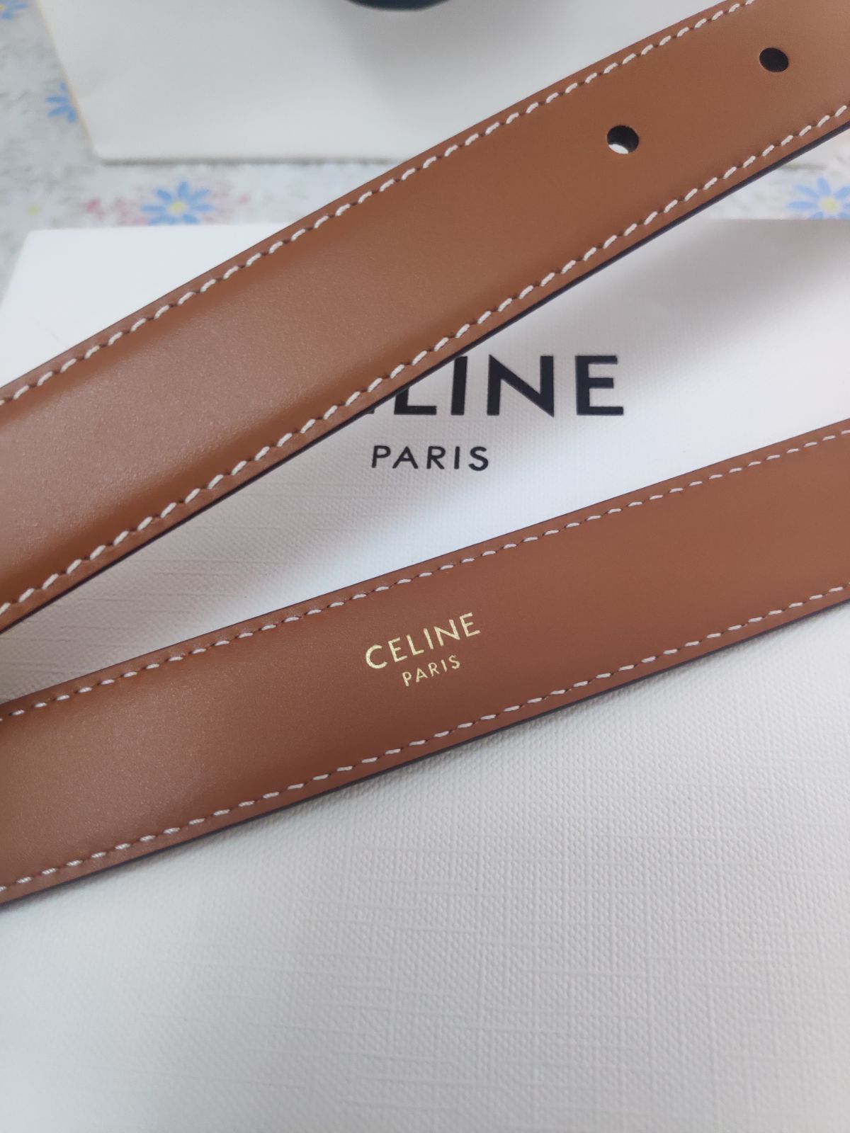 超人気✨Celine/セリーヌ ベルト トリオンフ レザーベルト 金色