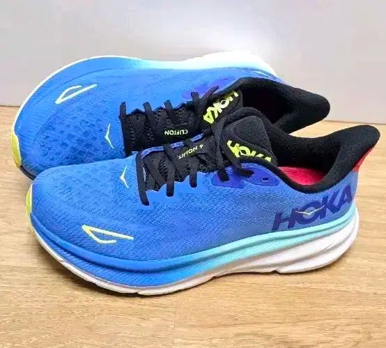 ONE ホカオネオネ