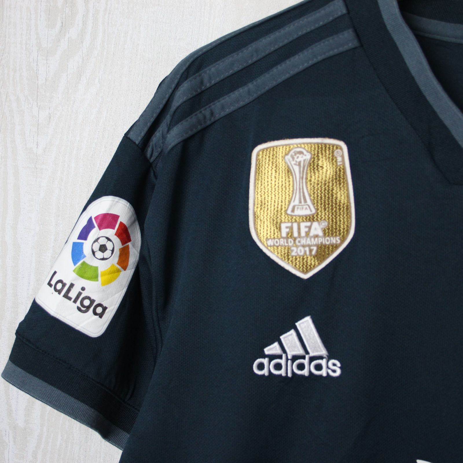 海外輸入】レアルマドリード サッカーユニフォーム M 18/19 セルヒオ