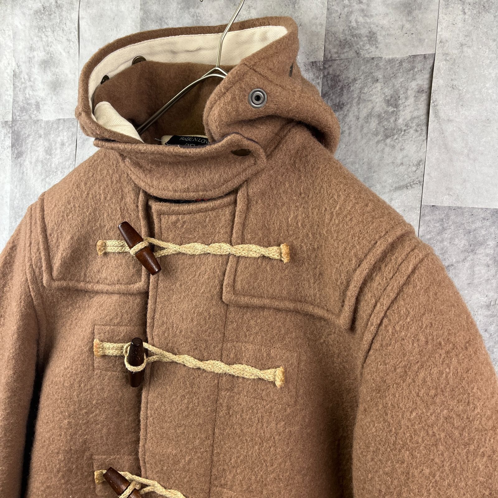 GLOVERALL(グローバーオール　 ダッフルコート　ベージュ　イギリス製 英国製 GLOVERALL グローバーオール ダッフルコート モンティ