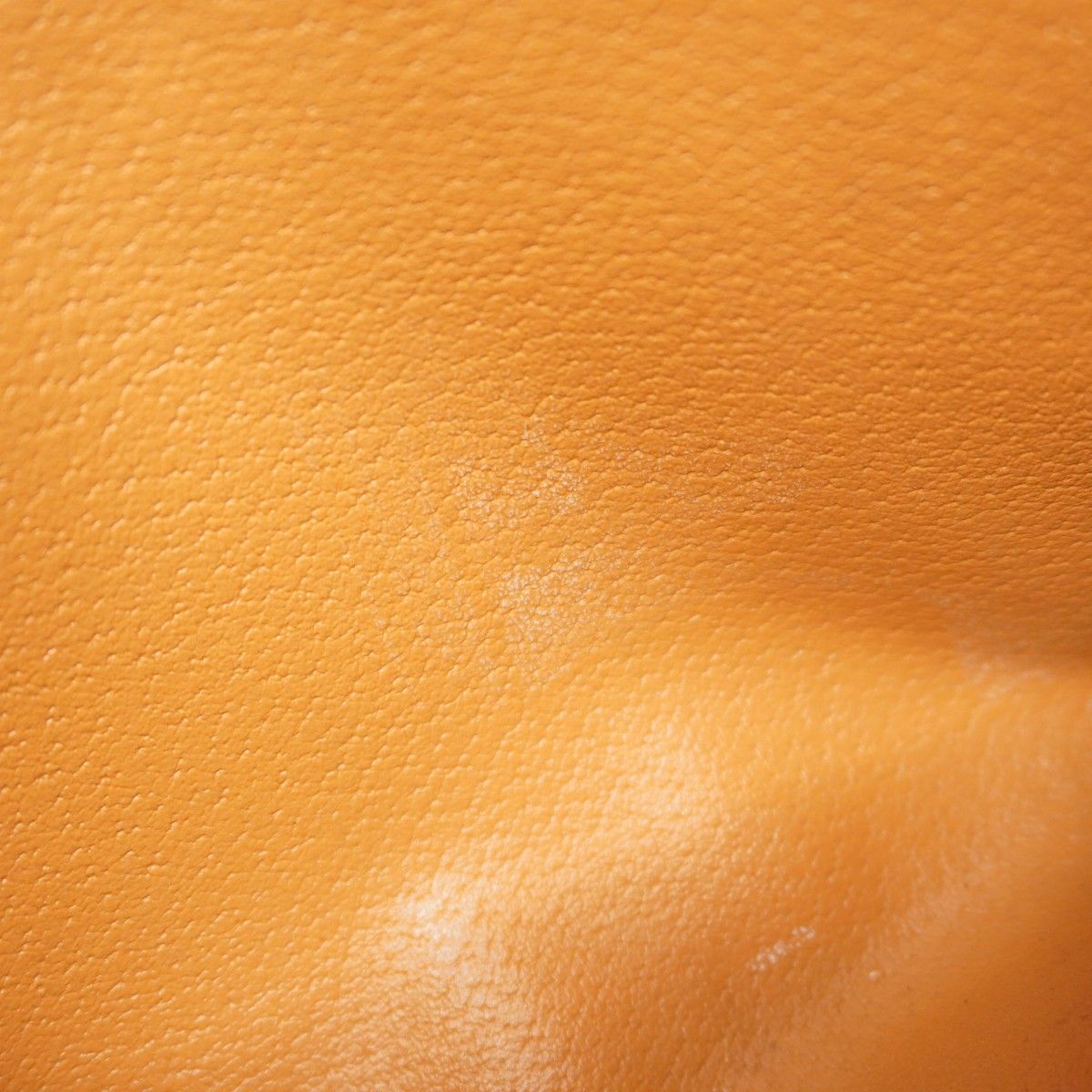 クラッチバッグ