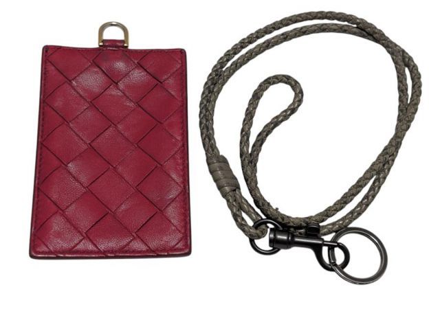 ボッテガヴェネタ ネックストラップ イントレチャート ボッテガ