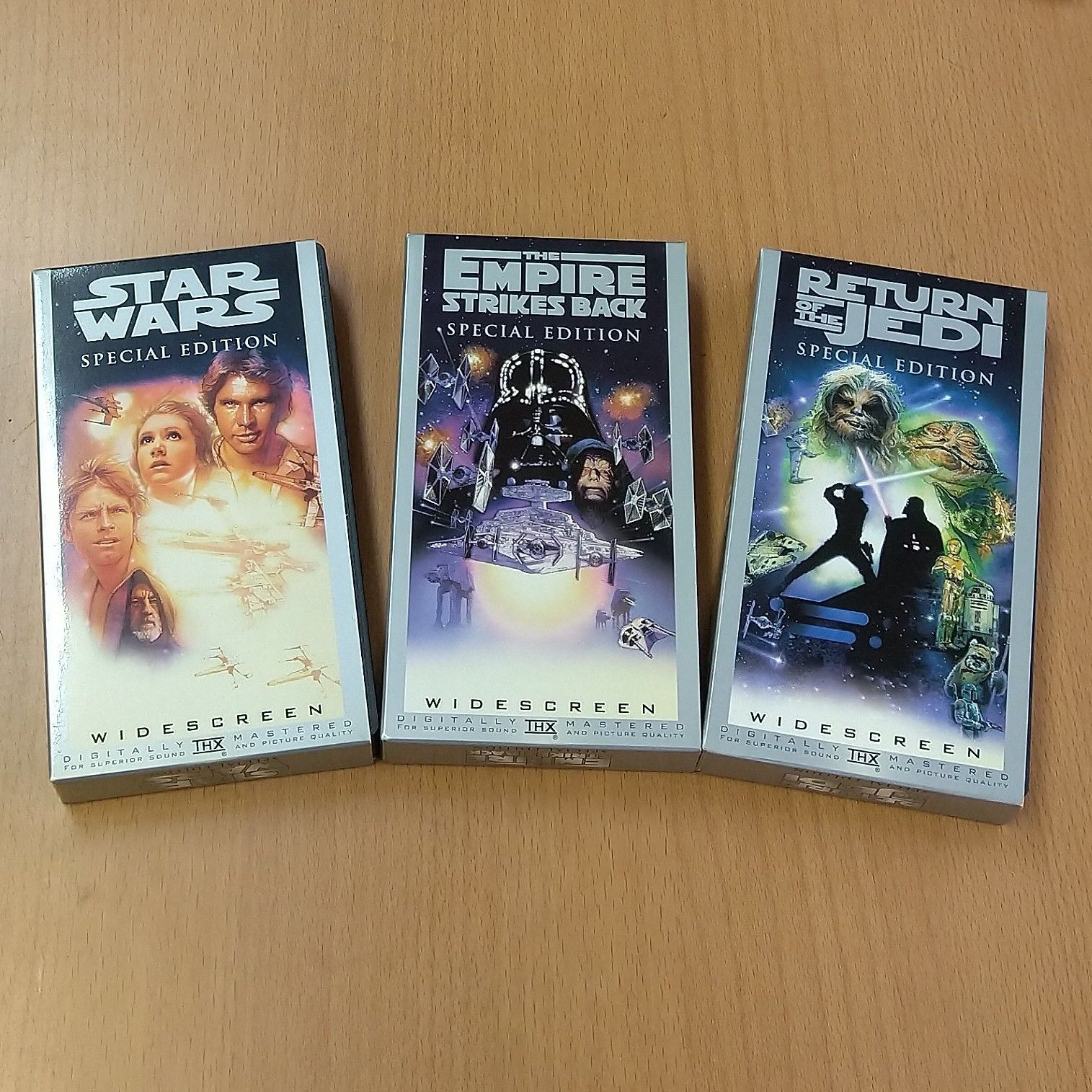 VHS ビデオ スターウォーズ 特別編 ジェダイの復讐 帝国の逆襲 3巻セット box 20世紀フォックス SF映画 特撮 - メルカリ