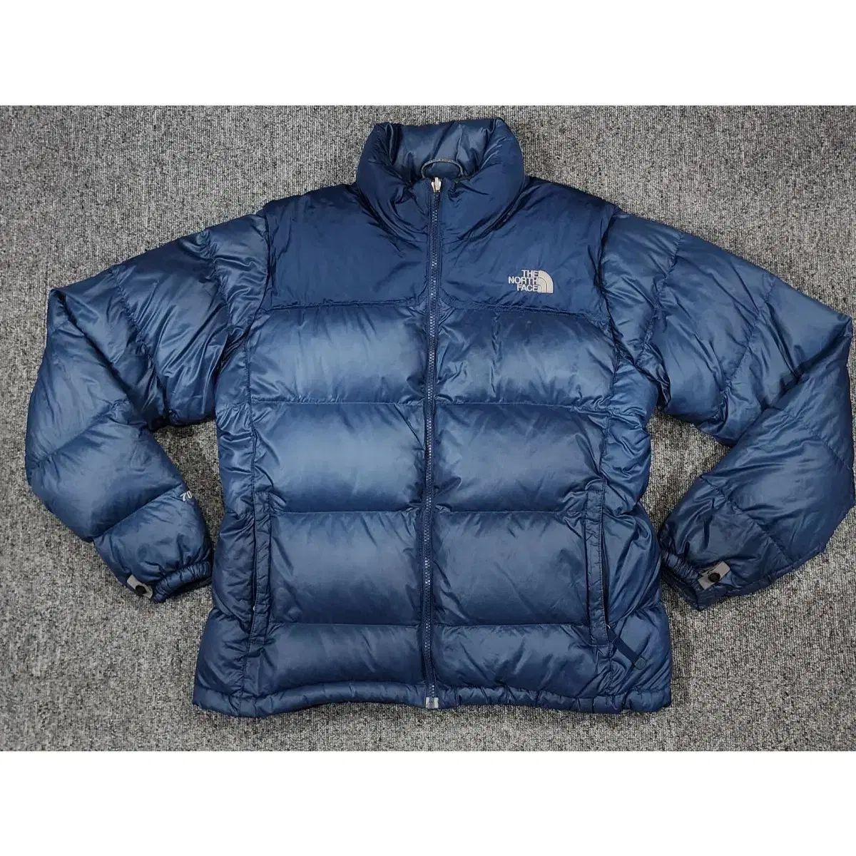 THE NORTH FACE(ザノースフェイス) 700 Nuptse(ヌプシ) グースダウン ダウンジャケット 90