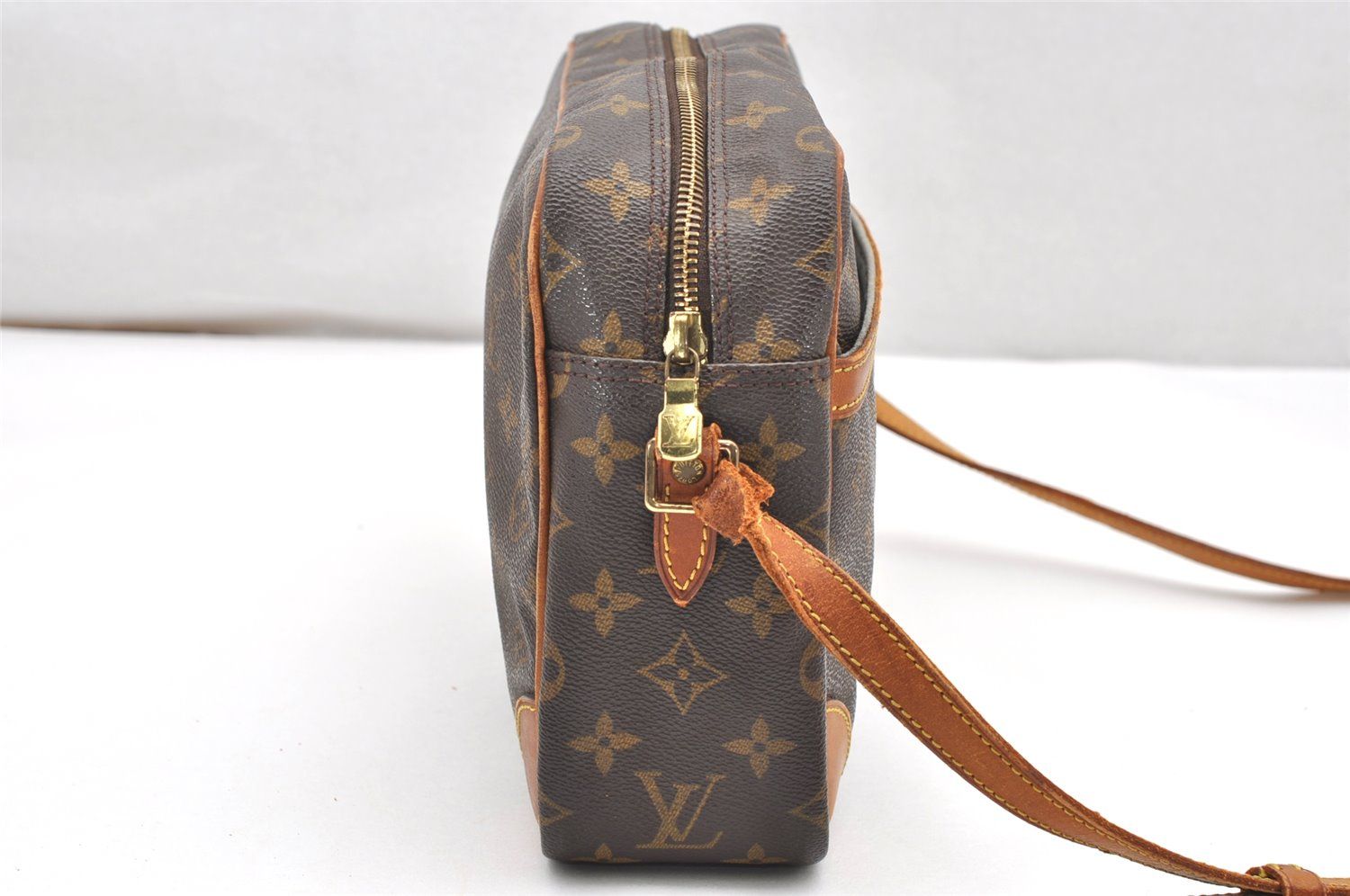 Louis Vuitton ショルダーバッグ ブラウン　ジャンク ルイヴィトン シャンティPM ショルダーバッグ M40646 モノグラム