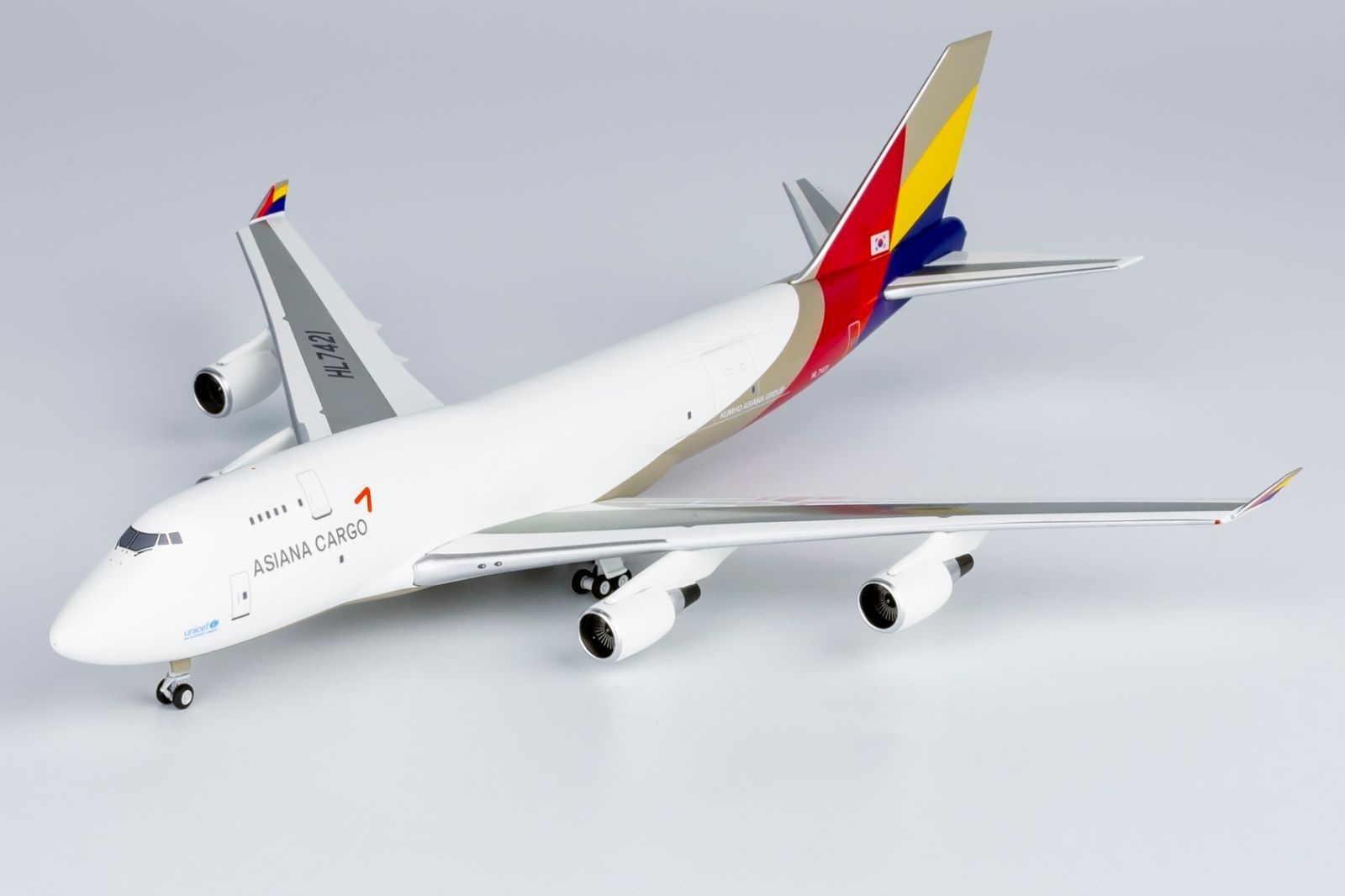 NG LITE 1:400 アシアナ航空カーゴ HL7421 NG Lite アシアナ航空 747-400BDSF HL7421 1/400 AAR008 - メルカリ